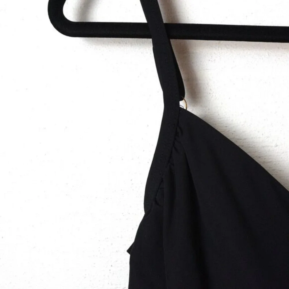 Gottex nwt strappy